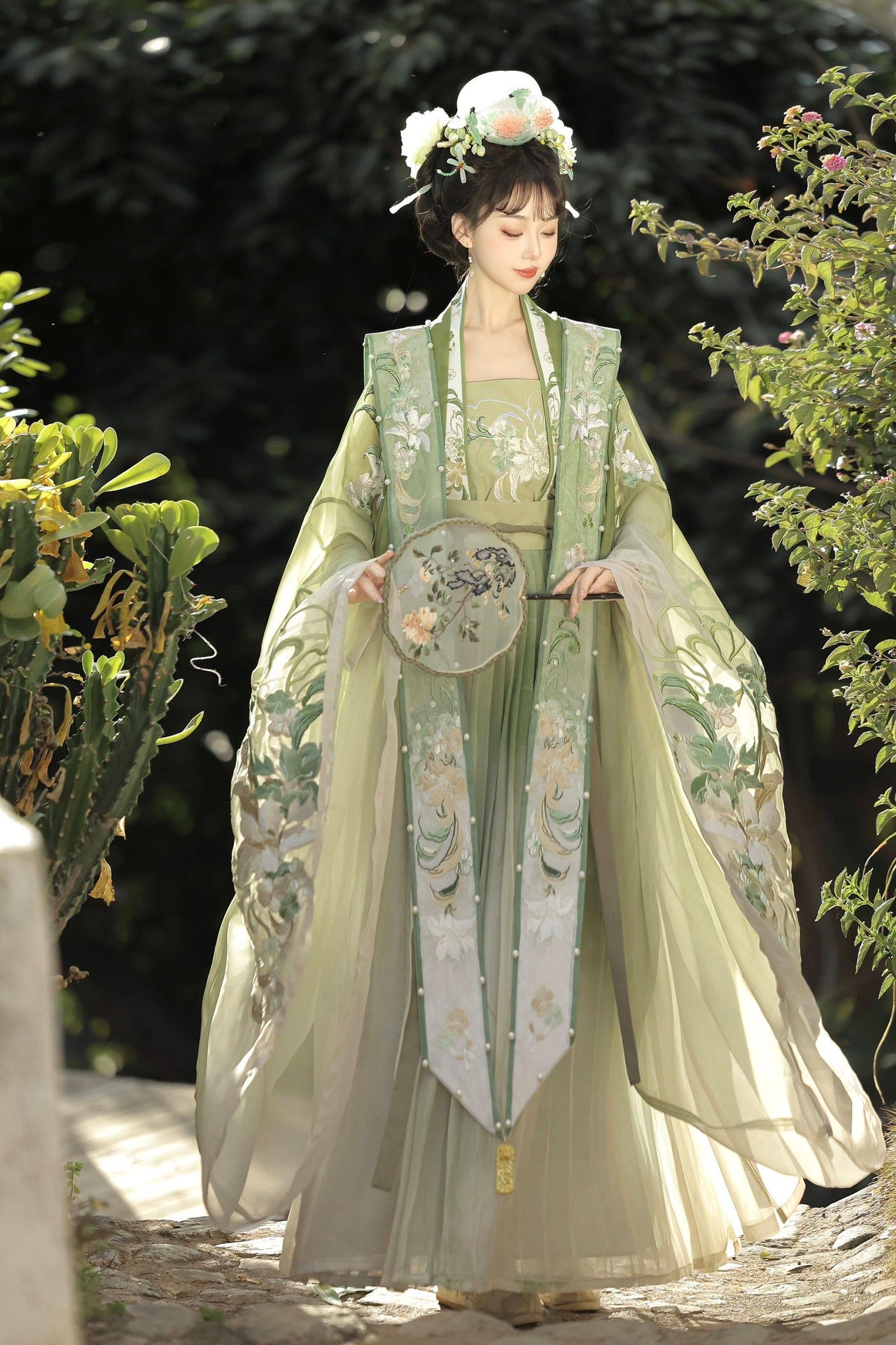 Song Dynasty Heavy Embroidery Hanfu 6-Piece Set