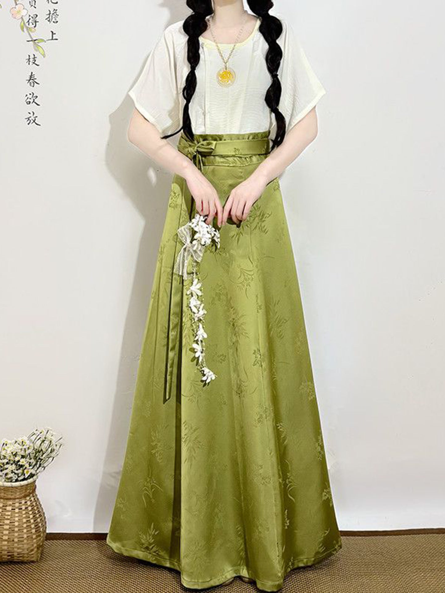 Summer Jacquard Hanfu Set | Modern Chinese Commute Wear